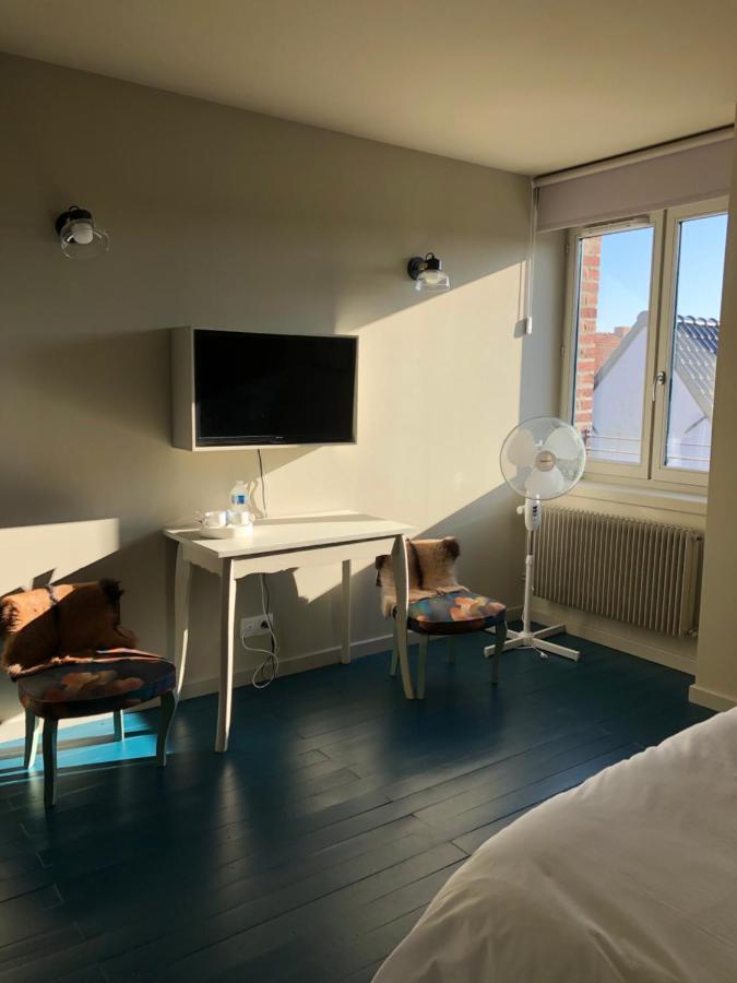 We Maison D'Hotes Кассель Екстер'єр фото