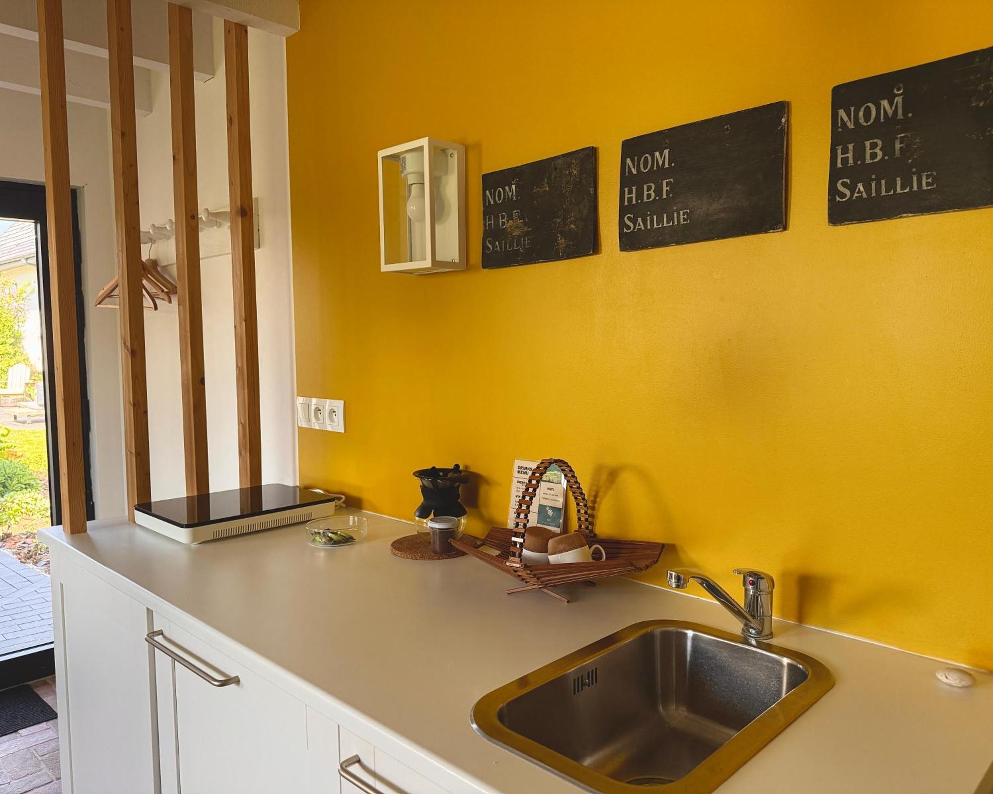 We Maison D'Hotes Кассель Екстер'єр фото